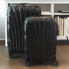 Walizka 32 kg ile to litrów - poznaj pojemność idealnej walizki