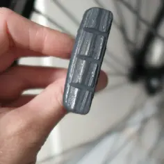 Jakie klocki hamulcowe do roweru V-brake wybrać, aby nie żałować?