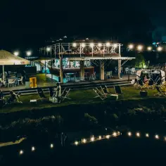 Woda Beach Bar Katowice: Odkryj letnią oazę relaksu!