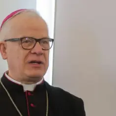 Czy żyje biskup Michalik? Aktualne informacje o jego zdrowiu i życiu