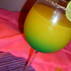 Jak przygotować zieloną żabkę - prosty przepis na pyszny drink