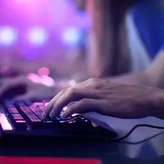 Czym jest e-sport? Definicja i rodzaje rozgrywek dla graczy