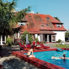 Leśny Dworek Kwiejce – komfortowe noclegi w sercu Puszczy Noteckiej