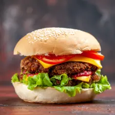Jak zrobić kotlety do hamburgera, aby zachwycić smakiem i soczystością