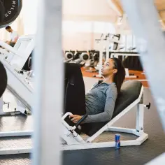 Trening split co to – jak skutecznie budować mięśnie i unikać błędów