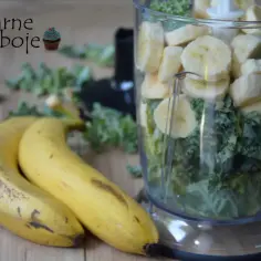 Koktajl z jarmużu, banana i jabłka – zdrowy przepis na smoothie