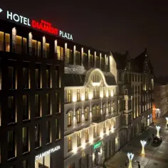Diament Plaza Katowice: Czy to Najlepszy Hotel w Centrum?