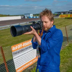 Czy fotograf to dobry zawód? Poznaj zalety i wyzwania tej kariery
