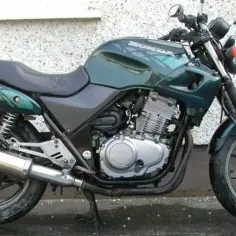 Moc Honda CB 500: Ile koni ma silnik i co to oznacza dla Ciebie?