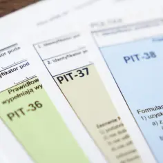 Formularze PIT-36, PIT-37, PIT-38. Nowe zasady przejścia na emeryturę tabela.
