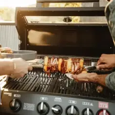 Grill gazowy na co zwrócić uwagę, aby uniknąć kosztownych błędów