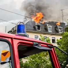 Znaczenie snu o pożarze: Symbolika i interpretacja płomieni