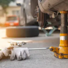 Jak podnieść auto na lewarku bezpiecznie i uniknąć błędów