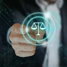 Dłoń wskazująca na symbol wagi prawnej na tle cyfrowej sieci.