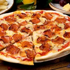 Najlepsze dodatki do pizzy z salami, które zaskoczą Twoje kubki smakowe