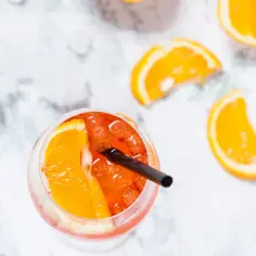 Włoski drink: odkryj najlepsze przepisy na włoskie koktajle