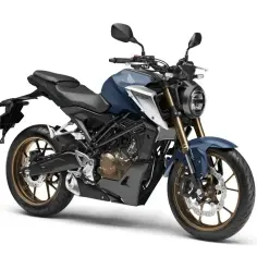 Stylowy, niebieski motocykl Honda CB125R, jeden z najlepszych motocykli 125, idealny do miasta.