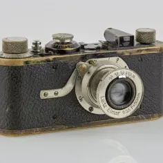 Aparaty fotograficzne lat 50: Historia i przełomowe modele