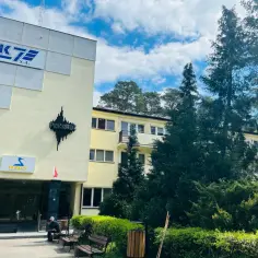 Jura: Morsko Plus Twój ośrodek wypoczynkowy przy Zamku Bąkowiec