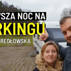 Czy można spać w przyczepie kempingowej na parkingu? Oto prawda o przepisach