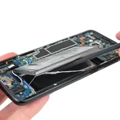 Wymiana baterii w Samsung Galaxy S8 - uniknij kosztownych problemów