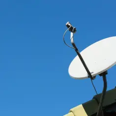 Instalacja TV SAT: Montaż i ustawienie. Zrób to sam? Poradnik