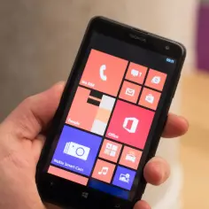 Nokia Lumia 625 - czy warto ją kupić w 2025 roku? Opinie i porady.