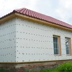 Czy styropian wygłusza? Poznaj skuteczność tego popularnego materiału