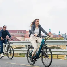 Czy rowerem elektrycznym można jeździć w deszczu? Oto, co musisz wiedzieć