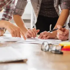 Program działań edukacyjnych: Co to jest i jak go stworzyć?