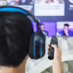 Jak podłączyć słuchawki bezprzewodowe do telewizora Samsung bez problemów