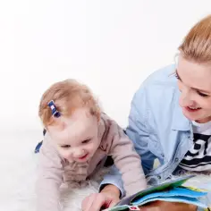 Jak nauczyć dziecko czytać? Łatwe ćwiczenia, które działają