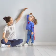 Ile lat ma duża dziewczynka? Zaskakujące fakty o wzroście dzieci