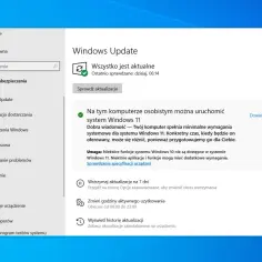Asystent instalacji systemu Windows 11 informuje, że komputer spełnia wymagania. Można sprawdzić specyfikację urządzenia.