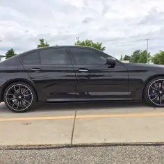 BMW F10: jakie felgi wybrać? Rozmiary, specyfikacje i porady