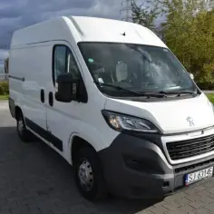Jaki bus najlepiej kupić? Oto modele, które warto rozważyć