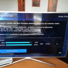 Ekran telewizora z logo nc+ i informacją o jakości sygnału anteny satelitarnej.