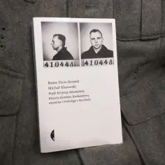 Książka "Ptaki krzyczą nieustannie" autorstwa Beaty Dżon-Ozimek i Michała Olszewskiego. Historia Günthera Niethammera, esesmana i ornitologa z Auschwitz.