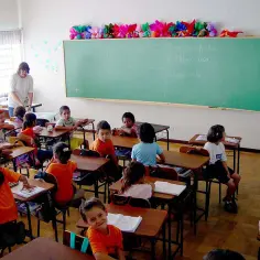 Co zawiera program nauczania? Kluczowe elementy, które musisz znać