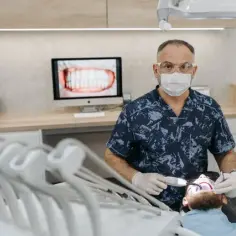 Stomatologia na NFZ co obejmuje? Sprawdź, co możesz zyskać!