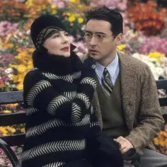 Woody Allen jako reżyser filmu strzały na broadwayu – co warto wiedzieć