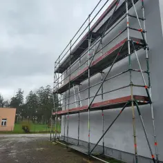 Monter rusztowań Płock - jak znaleźć dobrze płatną pracę w branży?
