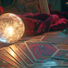 Tarot na dziś od Fazi.pl - sprawdź, jakie wyzwania Cię czekają