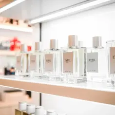 Gdzie oryginalne perfumy? Sprawdzone miejsca na autentyczne zapachy