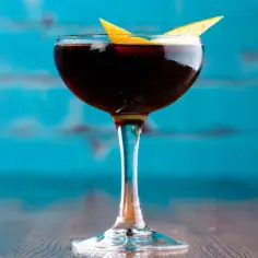 Sekrety Black Velvet drink: przepis, historia i wyjątkowe smaki