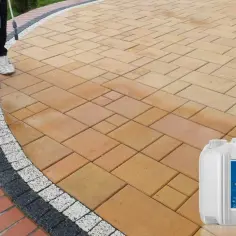 Jaki impregnat do kostki brukowej? Wybierz najlepszy i chroń