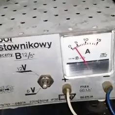 Jakie napięcie na prostowniku? Odkryj, jak obciążenie wpływa na wyniki