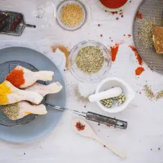 Najlepsze przyprawy do kurczaka - poznaj 12 aromatycznych kompozycji