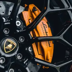 Z jakiego kraju pochodzi Lamborghini - odkryj włoską legendę motoryzacji