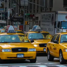 Gdzie obejrzeć Taxi 2? Sprawdź najlepsze opcje i ceny teraz